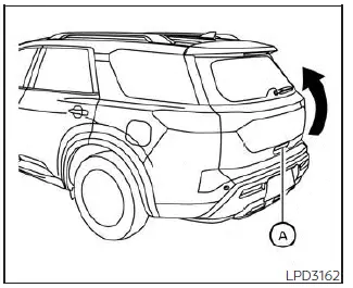 Nissan Pathfinder. Liftgate
