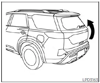 Nissan Pathfinder. Liftgate