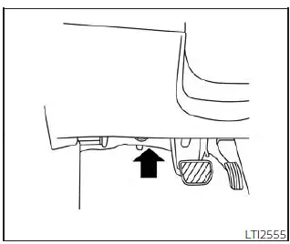Nissan Pathfinder. Towing safety