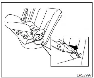 Nissan Pathfinder. Child restraints