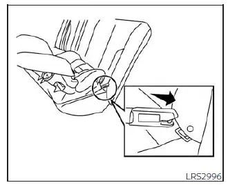 Nissan Pathfinder. Child restraints